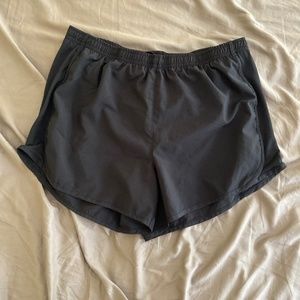 Girls plus 14-16 black athletic works shorts